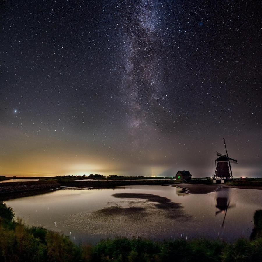 B&B De Oude Skuur tuinkamer Ooi Oosterend  Buitenkant foto