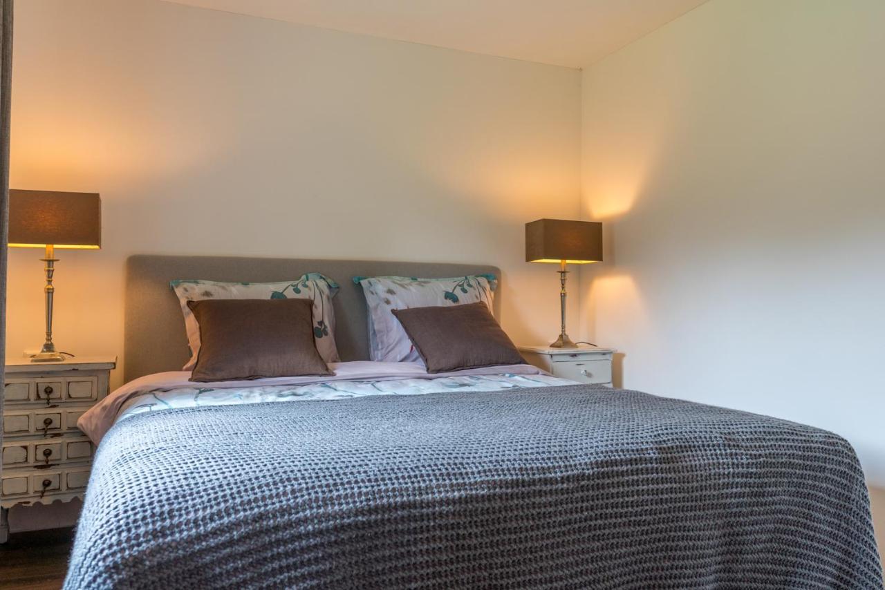 B&B De Oude Skuur tuinkamer Ooi Oosterend  Buitenkant foto