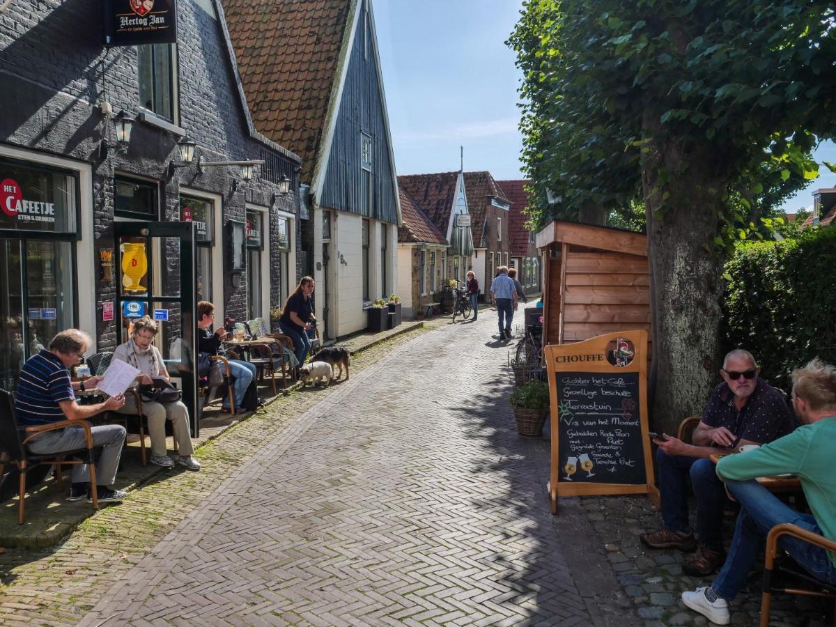 B&B De Oude Skuur tuinkamer Ooi Oosterend  Buitenkant foto